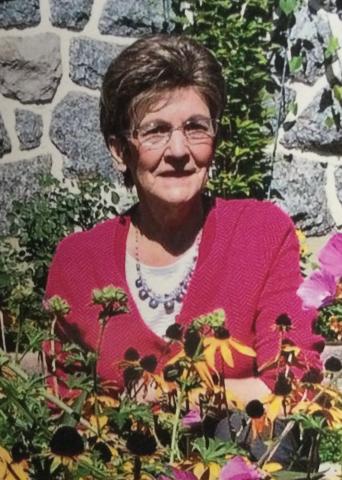 Denise Clouâtre (née Gagné)