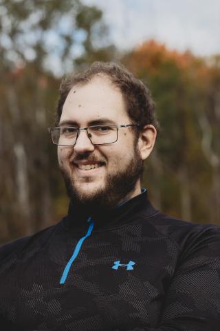 Christopher Veillette-Burton